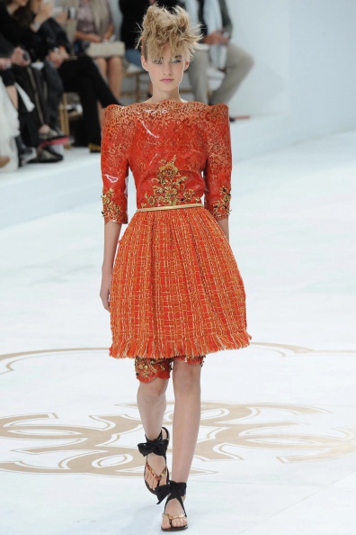 Chanel-Fall 2014-Couture (23).jpg