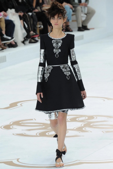 Chanel-Fall 2014-Couture (43).jpg