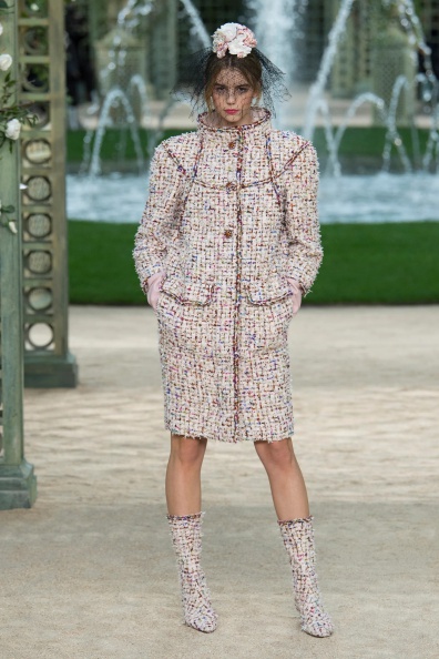 Chanel-SPRING-2018-COUTURE (5).jpg