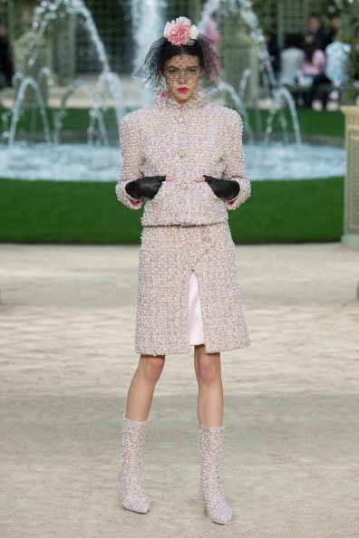 Chanel-SPRING-2018-COUTURE (8).jpg