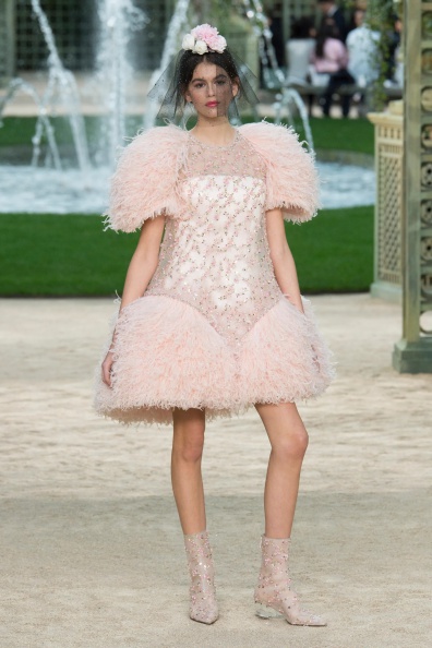 Chanel-SPRING-2018-COUTURE (59).jpg