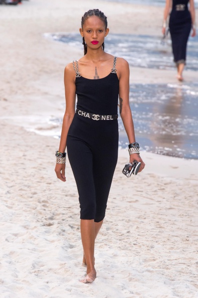 Chanel-SPRING-2019-READY-TO-WEAR (71).jpg