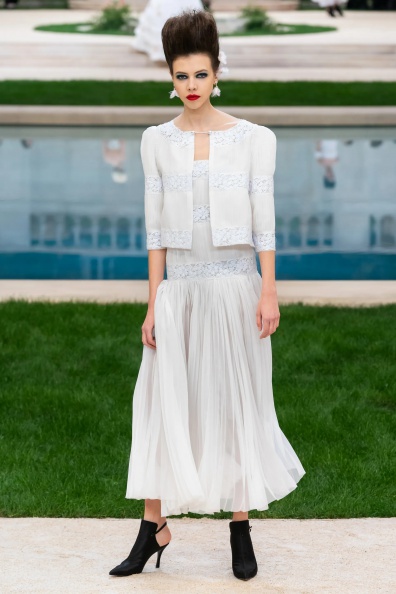 Chanel-SPRING-2019-COUTURE (40).jpg