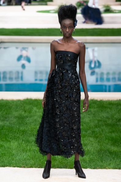 Chanel-SPRING-2019-COUTURE (50).jpg