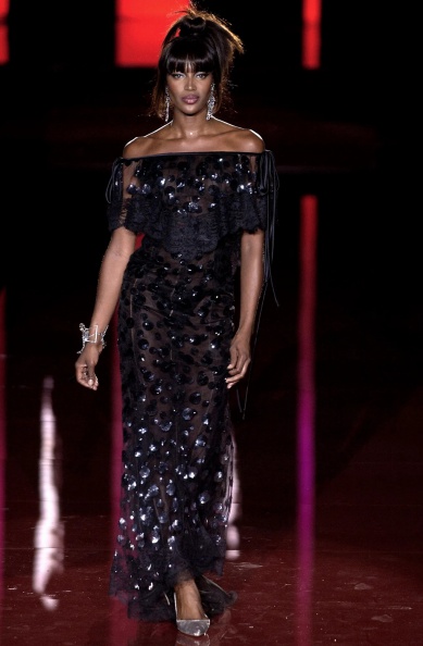 valentino-fall-2003-couture-00530h-naomi-campbell.jpg