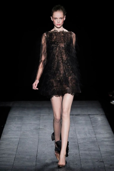 valentino-fall-2009-couture (1).jpg