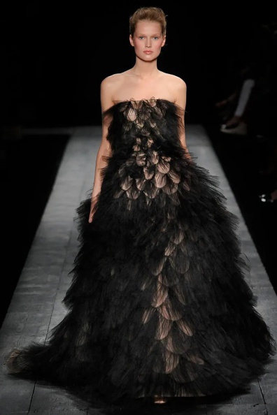 valentino-fall-2009-couture (36).jpg