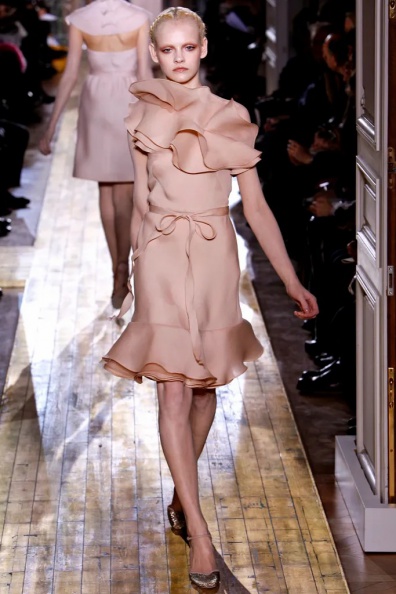 valentino-spring-2011-couture (15).jpg