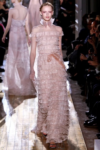 valentino-spring-2011-couture (21).jpg