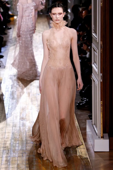 valentino-spring-2011-couture (22).jpg