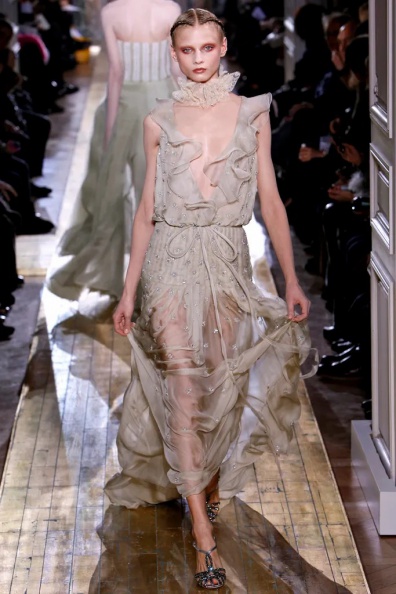 valentino-spring-2011-couture (26).jpg