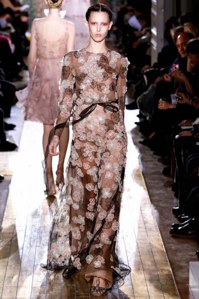 valentino-spring-2011-couture (31).jpg