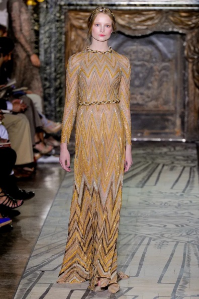 valentino-fall-2011-couture (1).jpg