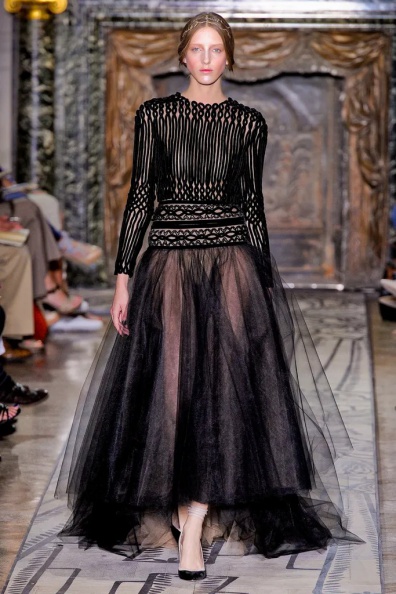 valentino-fall-2011-couture (11).jpg