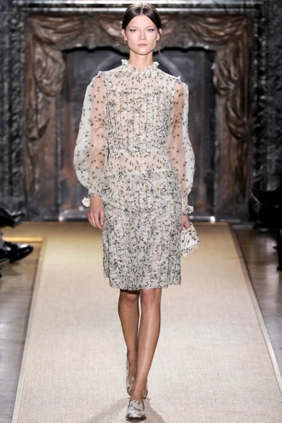 valentino-spring-2012-couture (30).jpg