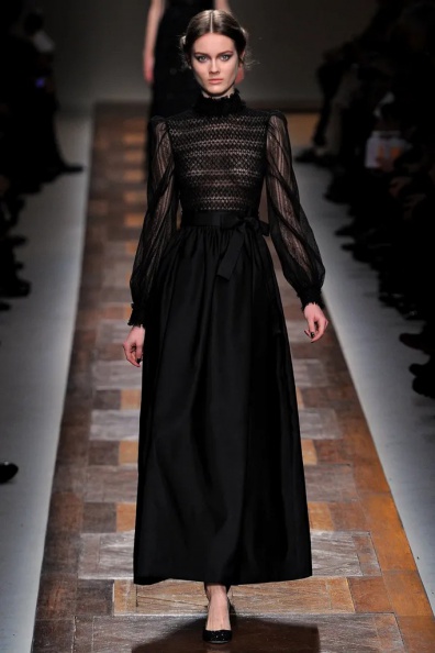 valentino-fall-2012-ready-to-wear (52).jpg