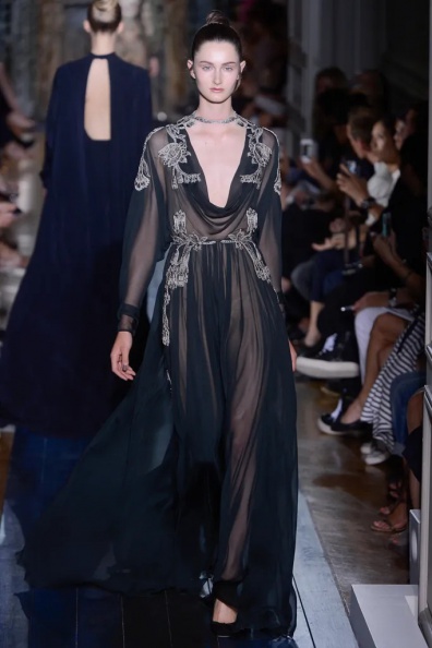 valentino-fall-2012-couture (14).jpg