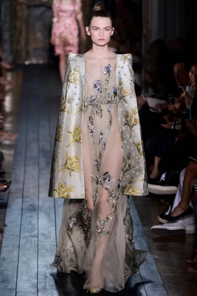valentino-fall-2012-couture (34).jpg