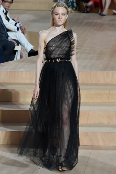 valentino-fall-2015-couture (28).jpg