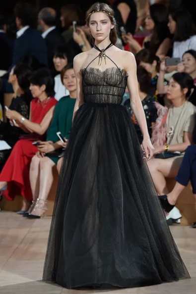 valentino-fall-2015-couture (29).jpg