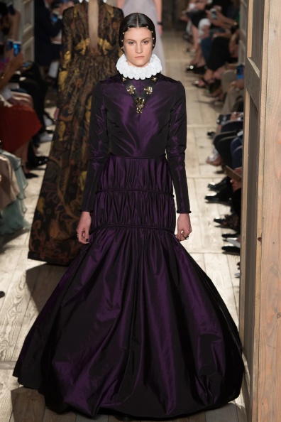 valentino-fall-2016-couture (35).jpg