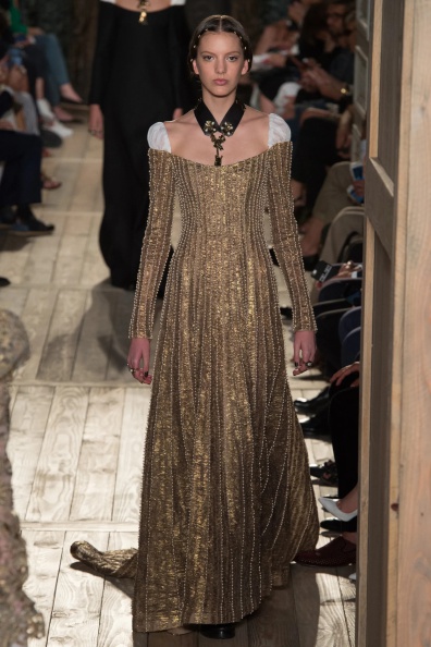 valentino-fall-2016-couture (42).jpg