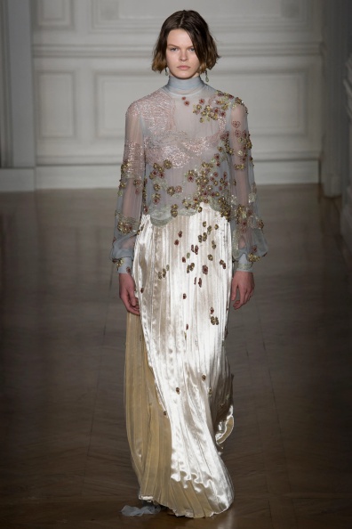 valentino-spring-2017-couture (28).jpg