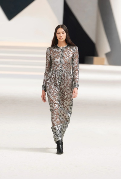 Chanel-fall-winter-2022-2023-haute-couture (27).jpg