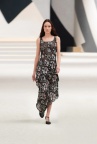 Chanel-fall-winter-2022-2023-haute-couture (29)