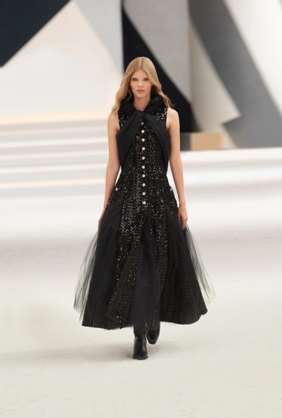 Chanel-fall-winter-2022-2023-haute-couture (34).jpg