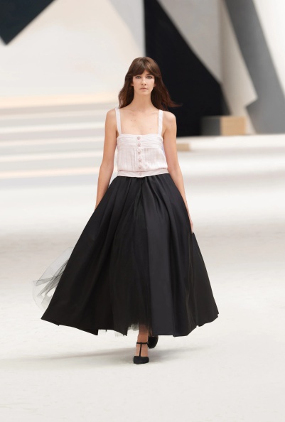 Chanel-fall-winter-2022-2023-haute-couture (36).jpg