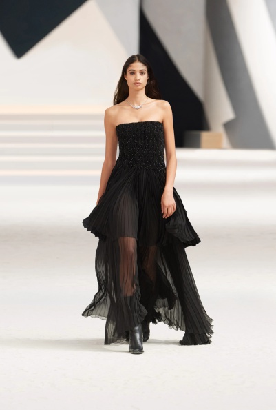 Chanel-fall-winter-2022-2023-haute-couture (38).jpg