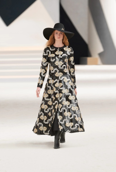 Chanel-fall-winter-2022-2023-haute-couture (43).jpg