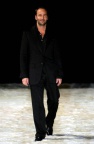 043-gucci-fall-2002-ready-to-wear-tom-ford