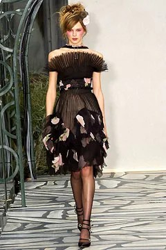 Chanel-SPRING-2003-COUTURE (31).jpg