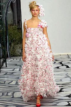 Chanel-SPRING-2003-COUTURE (42).jpg