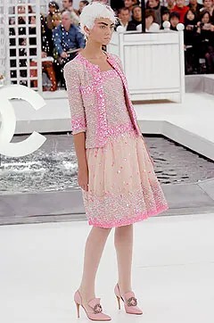 chanel-spring-2005-couture (9).jpg