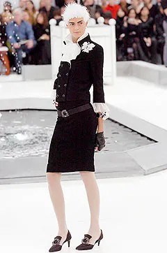 chanel-spring-2005-couture (10).jpg