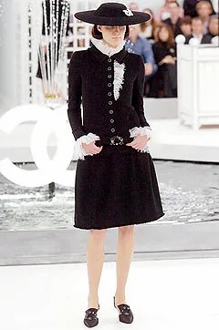 chanel-spring-2005-couture (11).jpg