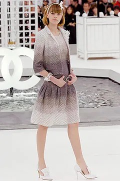 chanel-spring-2005-couture (18).jpg