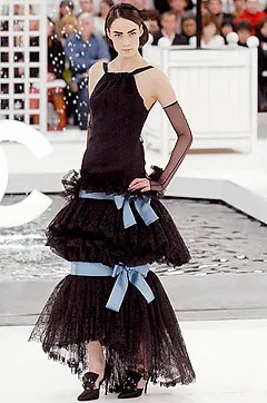 chanel-spring-2005-couture (27).jpg
