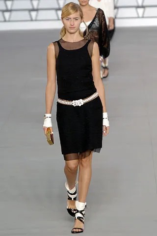 Chanel-SPRING-2006-READY-TO-WEAR (36).jpg