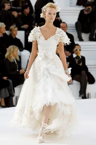 chanel-spring-2006-couture (44).jpg