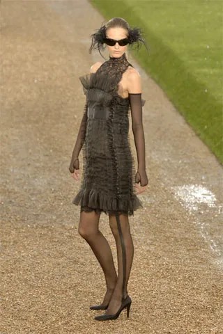 Chanel-FALL-2007-COUTURE (46).jpg