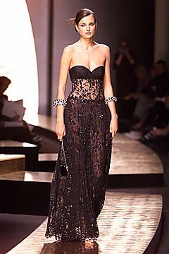 valentino-spring-2001-couture (49).jpg