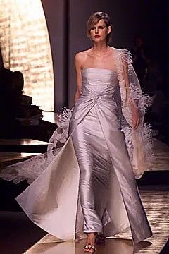 valentino-spring-2001-couture (57).jpg
