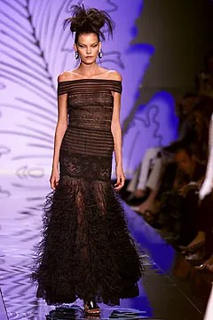 valentino-fall-2001-couture (52).jpg