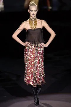 valentino-fall-2002-couture (50).jpg