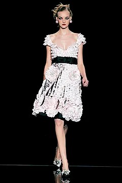 valentino-spring-2005-couture (16).jpg