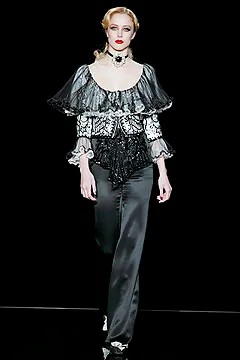 valentino-spring-2005-couture (19).jpg